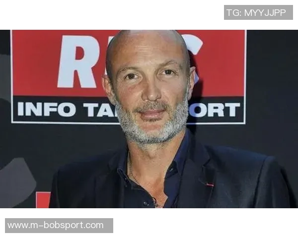 切尔西传奇勒伯夫女儿比基尼照引关注丈夫幽默留言引发网友热议