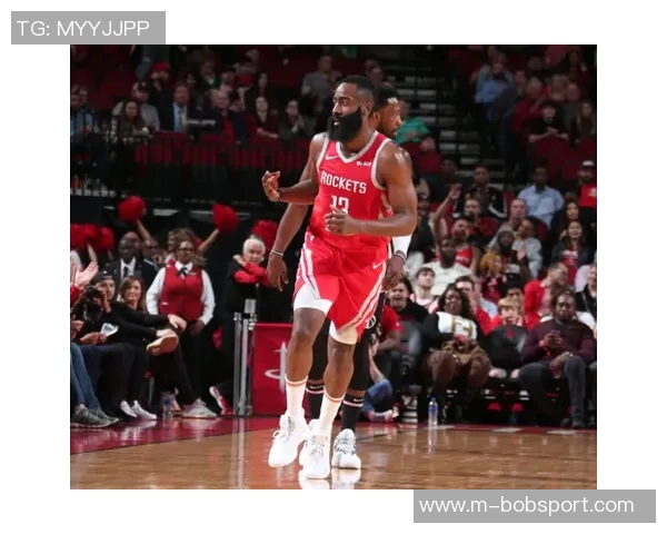 费尔顿强调艾顿应提升防守能力充分发挥其身材与运动优势