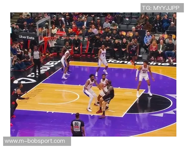 76人对决猛龙首发阵容揭晓马克西与恩比德携手出战英格拉姆伤愈复出助阵