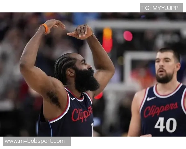 快船强势崛起小卡与哈登联手助球队取得11胜2负佳绩